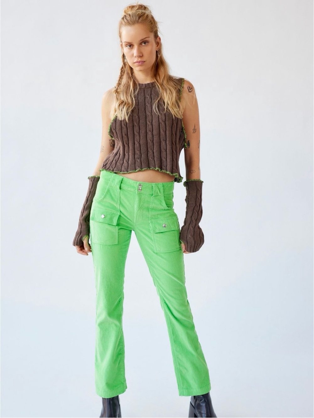 NWT Urban Outfitters BDG Lucille Corduroy Cargo Pant Light Green US2/UK6